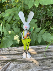 LARRY RABBIT W/CARROT AVAIL JAN 2025